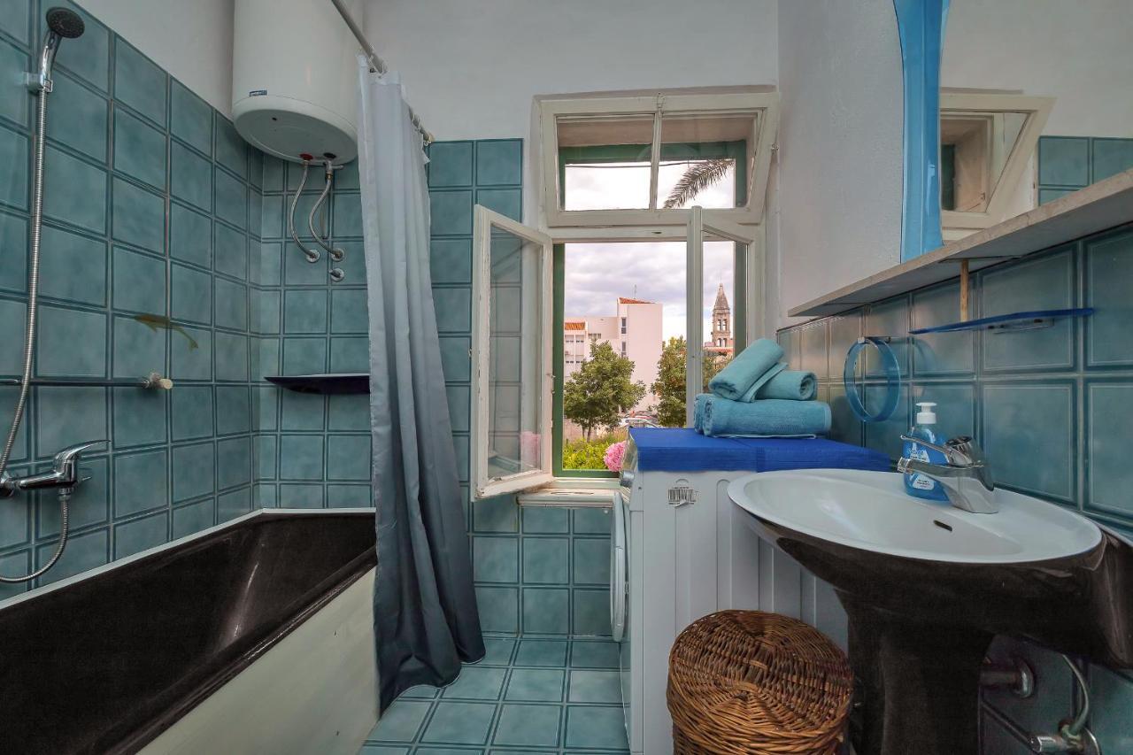 מאקרסקה Apartman Montana, Town Centre מראה חיצוני תמונה
